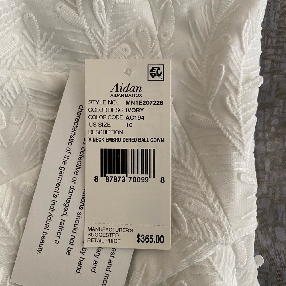 💐 AIDAN BY AIDAN MATTOX
V-Neck Ivory Embroidered Ball Gown, Sz 10 - Picture 2 of 7